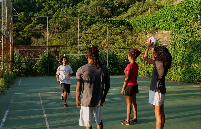 SPORTS & RECREATION AREAS